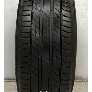 중고타이어 미쉐린 프라이머시4 255/45R20 카니발KA4 쏘렌토MQ4