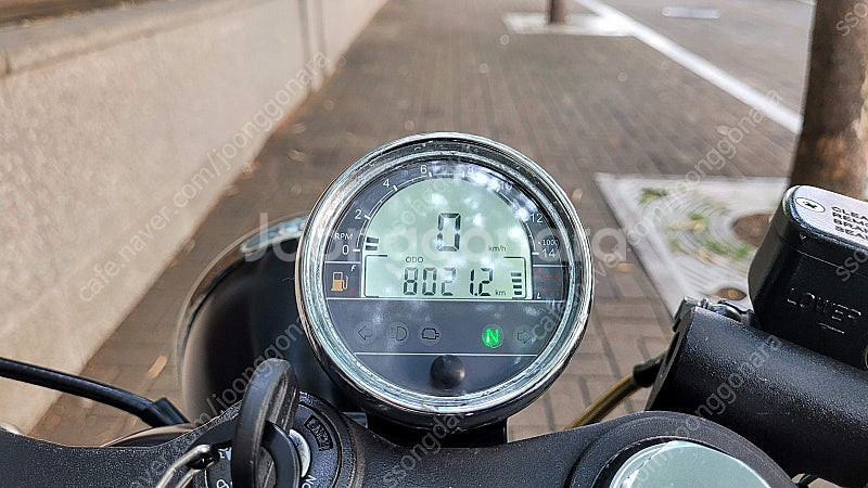 한웨이 블랙카페125 판매 합니다.--8