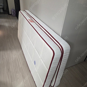 니스툴그로우 침대 매트리스 2EA 팝니다