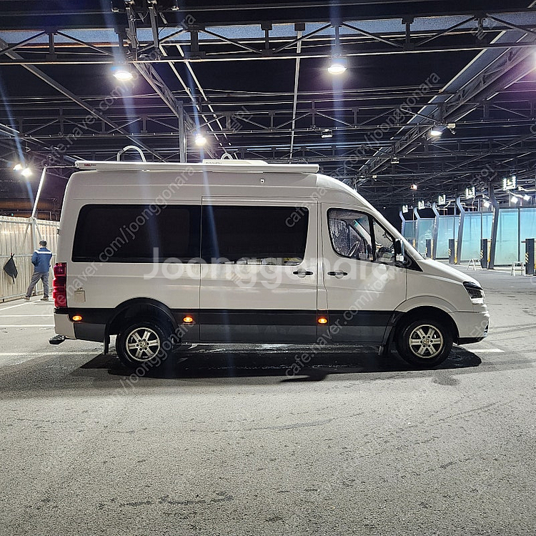 VBUS60캠핑카판매합니바--3