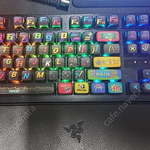 레이저코리아 헌츠맨 V3 프로 풀배열 한글 Razer Huntsman V3 Pro KR 유선 게이밍 키보드 판매합니다.