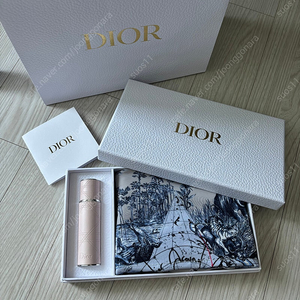 미스디올 향수 키트 (미스디올 블루밍부케 트레블 향수 10ml+파우치)
