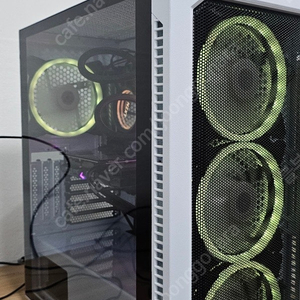[울산] i7-10700/ 16GB/ B460M/ RTX3060 게이밍 본체팝니다.