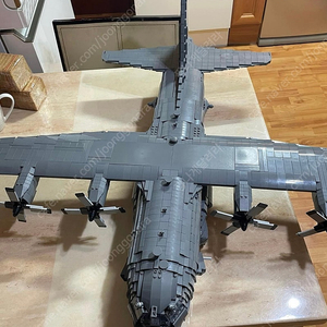 레고 밀리터리 브릭매니아 brickmania C-130 수송기 복원품 판매
