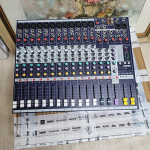 사운드크래프트 EFX-12 일주일 사용한 거의새것