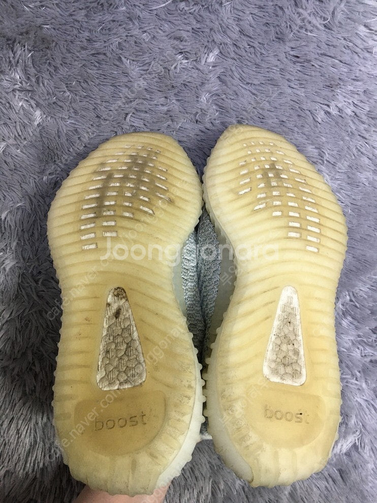 아디다스 이지부스트 350 V2 클라우드화이트 235--2