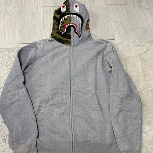 (L) Bape 베이프 샤크 후드 집업