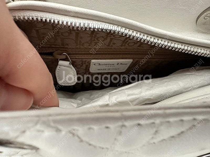 디올 레이디백 (백화점 정품) 디올레이디백 판매합니다--3