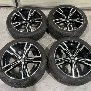 [용인 미형상사] BMW 3,4시리즈 848M 18인치 중고휠타이어 팝니다.