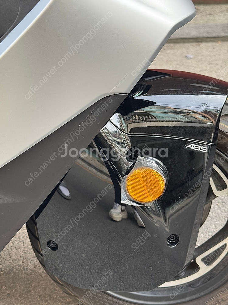 지호 ZEEHO AE8S+ 전기스쿠터 팝니다.(서울)--5