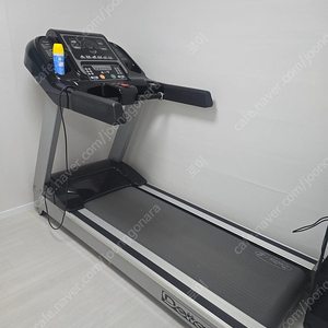 클럽용 러닝머신 HOJIN DELTA-700 팝니다.