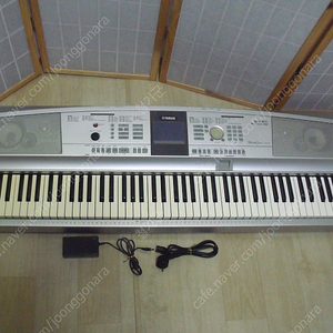 YAMAHA 디지털 피아노 DGX-505