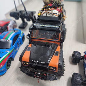 TRX4 , 타미야TT02, 아르마 그래닛그롬 ,기타 충전기 및 소모품 일괄팝니다