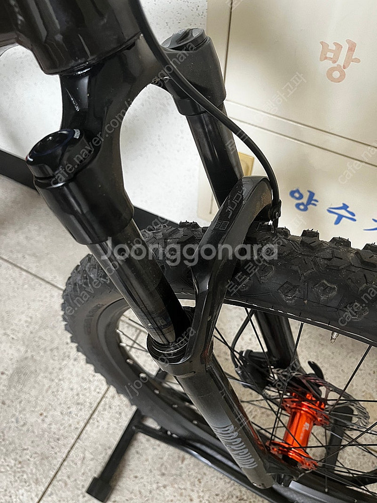 급처 코나 블레스트 mtb 산악 자전거 m사이즈 하드테...--4