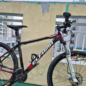 엘파마 맥스 D670 18인치 / 27.5인치 데오레 SLX 온로드 타이어, 에르고 핸들그립 유압 디스크 MTB 엠티비 자전거