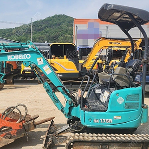 중고굴삭기 코벨코 SK17 2018년식 브레카 포함 풀세트 1,760시간 가동, 경북 고령소재 010-3563-6002
