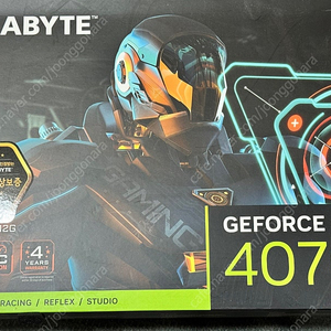 GIGABYTE RTX 4070super GAMING OC