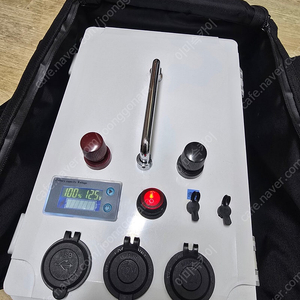수아네파워뱅크 12.6v 120a 팝니다.