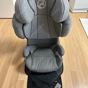 싸이벡스 CYBEX 솔루션 Q3 Fix Plus 주니어 카시트+매트, 35,000원