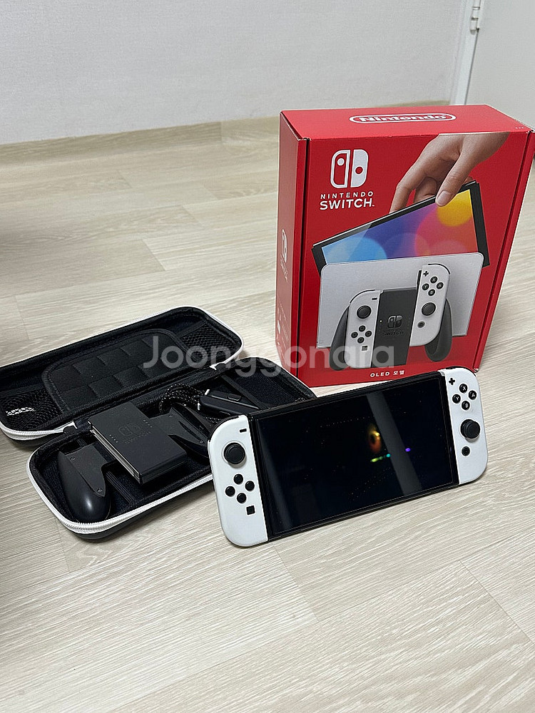 닌텐도 스위치 OLED 화이트 판매+ 파우치 포함)--0