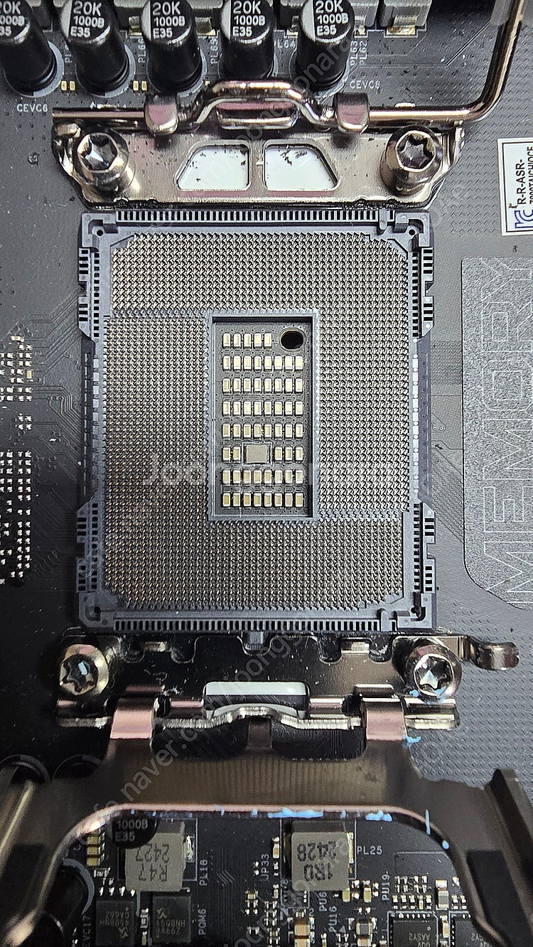 Z890 Taichi OCF--0
