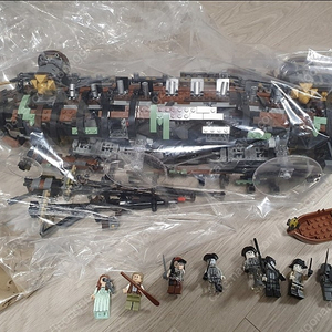 레고 캐리비안의 해적 71042 사일런트메리호 중고A급