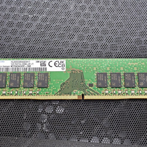 삼성 DDR4 16gb 3200 1개 데스크탑용
