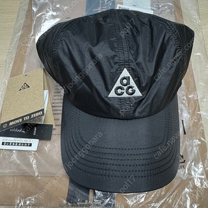 •나이키 ACG 트레일 캡 (L-XL사이즈) (FB6533-010)
