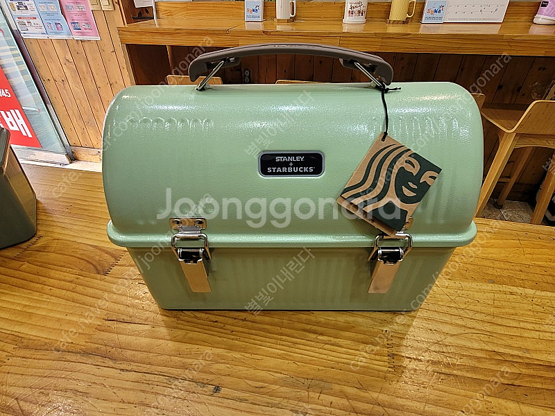 스탠리&스타벅스 클래식 런치박스 판매합니다.--0