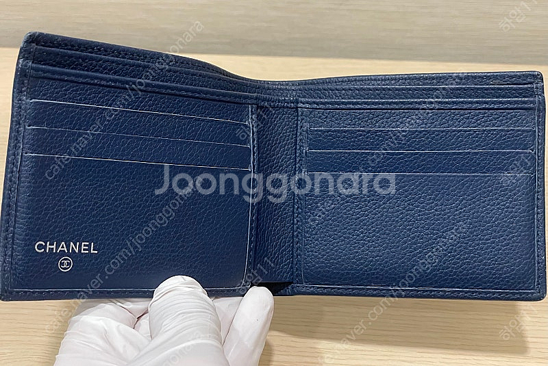 중고 샤넬 반지갑 네이비 레어--1
