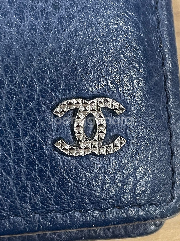 중고 샤넬 반지갑 네이비 레어--3