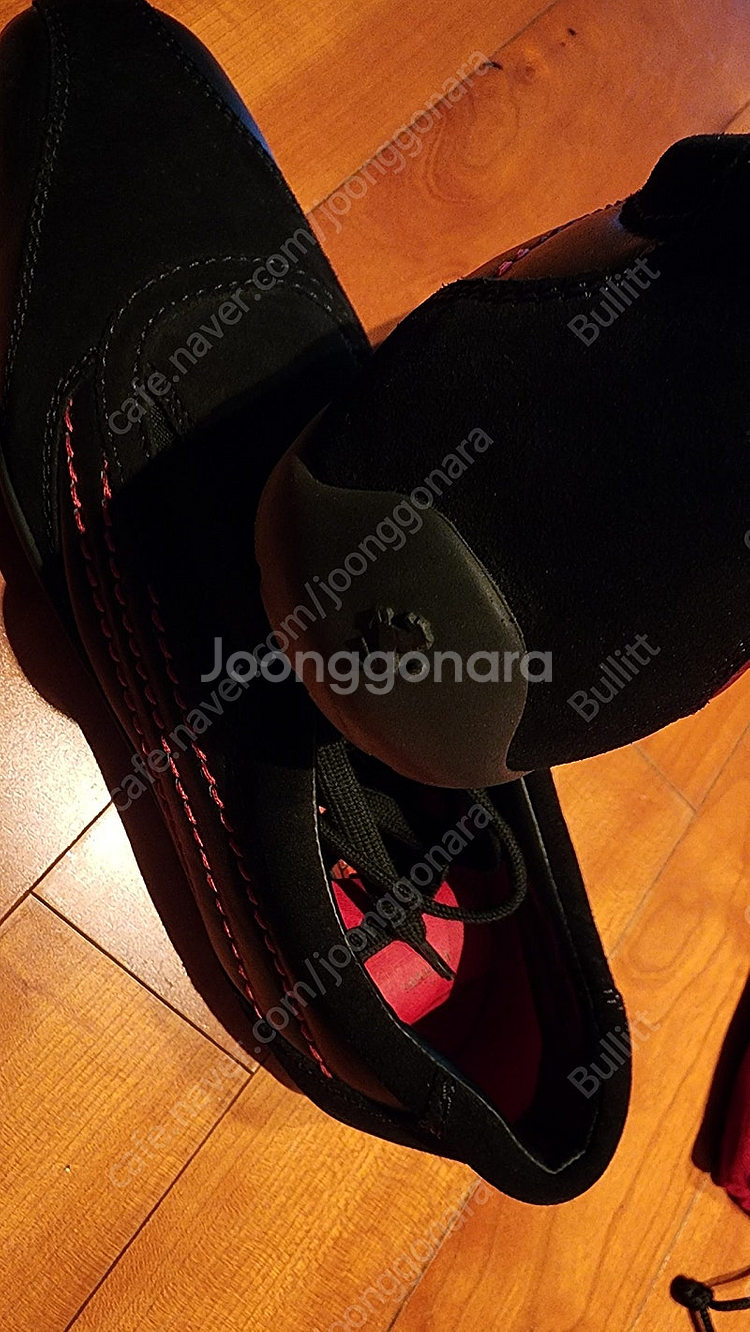 토즈x페라리 한정판 스니커즈 새제품 255--2