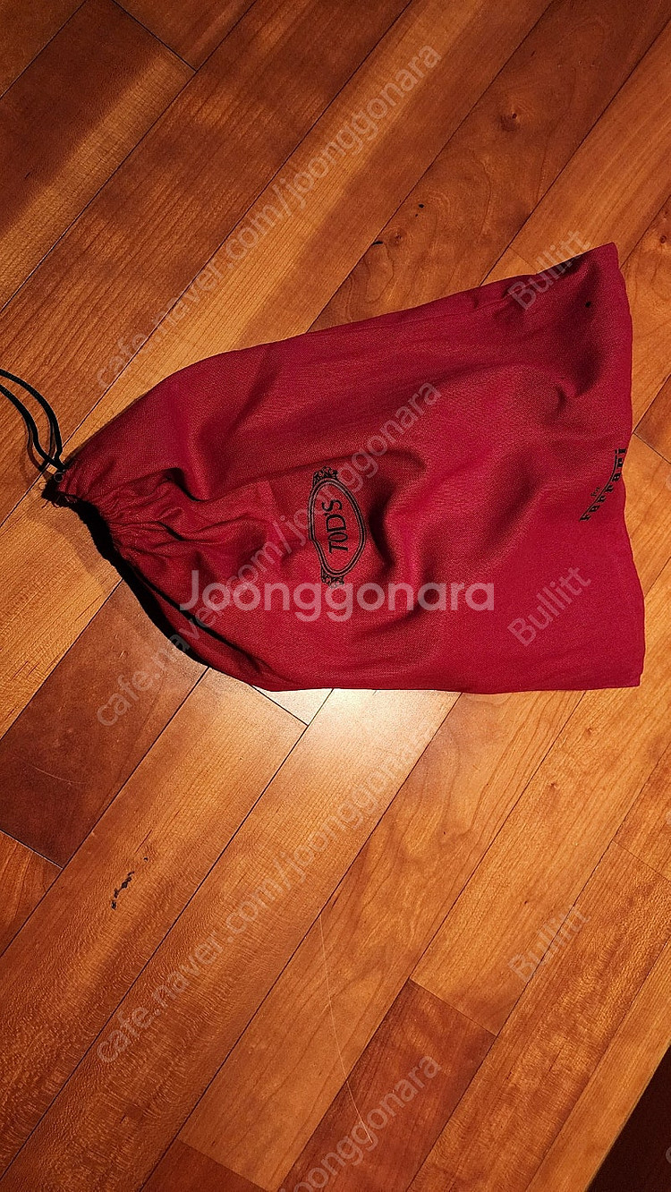 토즈x페라리 한정판 스니커즈 새제품 255--3
