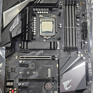 9900K, z390 aorus elite, 튜닝램 8x2 팝니다.