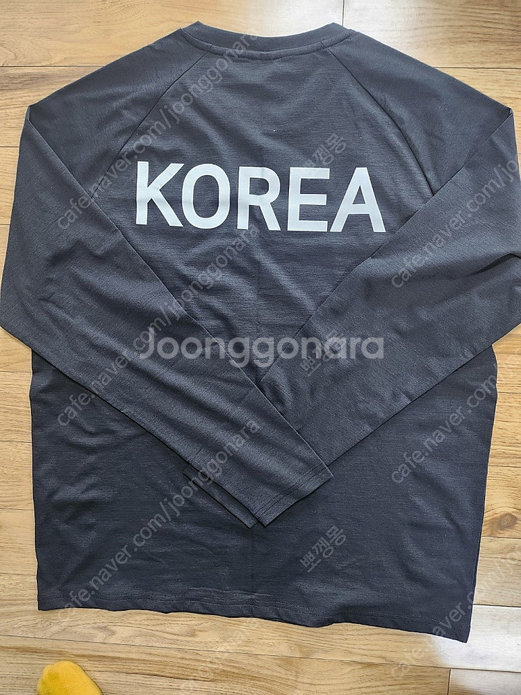[105-110] 새상품 아레나 국가대표 긴팔 티셔츠--2