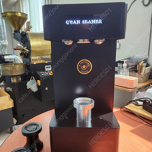 큐캔시머 1리터 가능 모델 CM-1300 캔실링기 판매합니다.