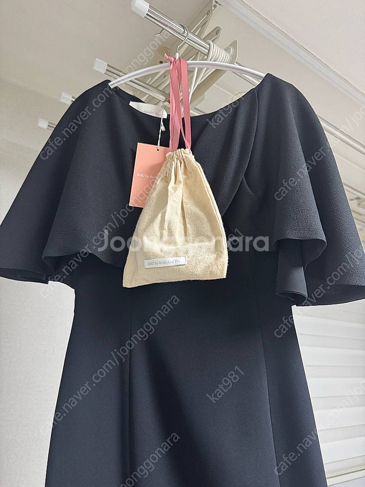 브라이드앤유 케이프 블랙 원피스 새상품 0--0