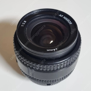 니콘 24mm F2.8 렌즈
