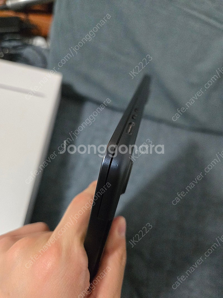 맥북에어 15인치 M2 16gb ram 256gb ss...--3