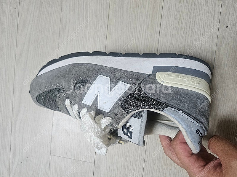 뉴발란스 m990gry 250--1