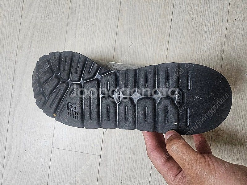 뉴발란스 m990gry 250--3