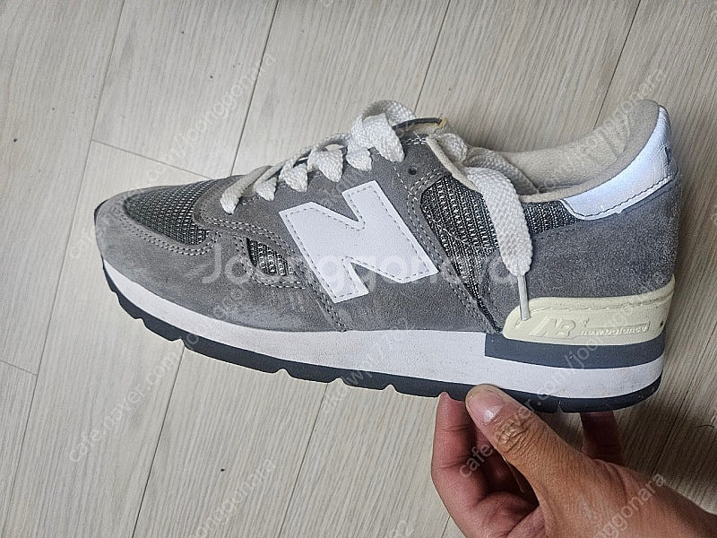 뉴발란스 m990gry 250--5