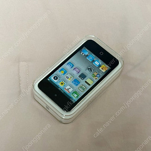 아이팟 터치 4세대 미개봉 새제품 (32기가) iPod Touch 4