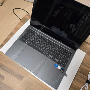 갤럭시북3 프로 16인치 판매합니다. NT960XFT-A51AG