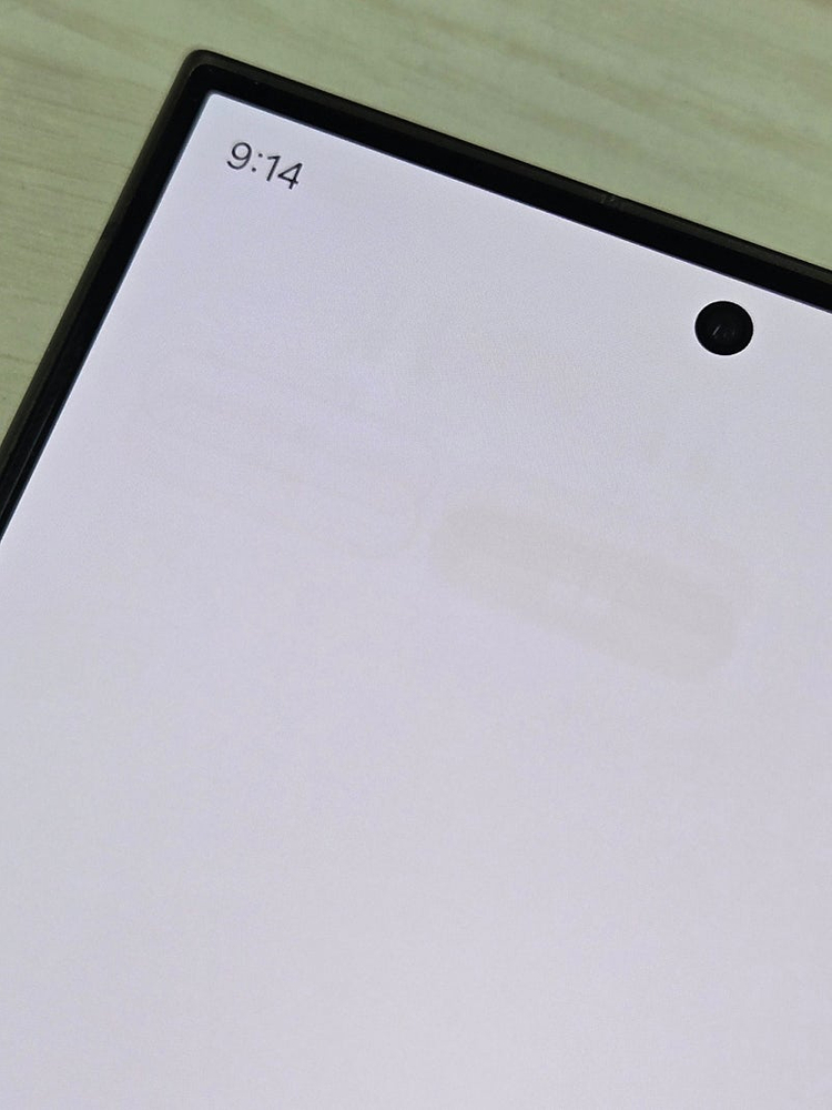 갤럭시 S24울트라 블랙색상 256용량 상태좋은 가성비 단말기 79만 판매합니다 이미지