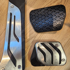 BMW 3/5/7 시리즈 G30 F01 F30 F07 X5 스테인레스 페달 외 판매합니다.