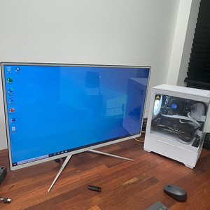 32인치180hz게이밍+9400f 2060슈퍼 16기가 본체셋트