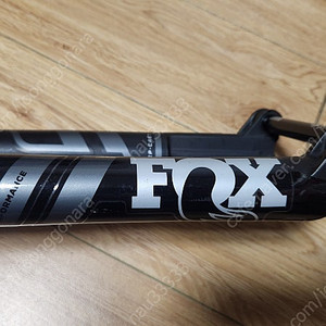 FOX 32 샥.... 팝니다...