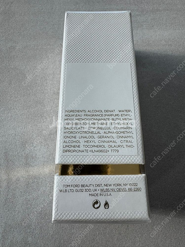 (미개봉) 톰포드 화이트 스웨이드 50ml (17만)--0