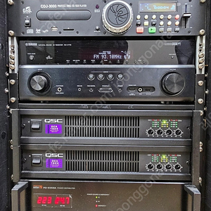 홈 시어터 ,야마하 7.2채널,클립쉬 레퍼런스 스피커,QSC 4채널 시네마파워앰프, CDJ-3000 Professional CD,dbx 1231 그래픽 이퀄라이저등